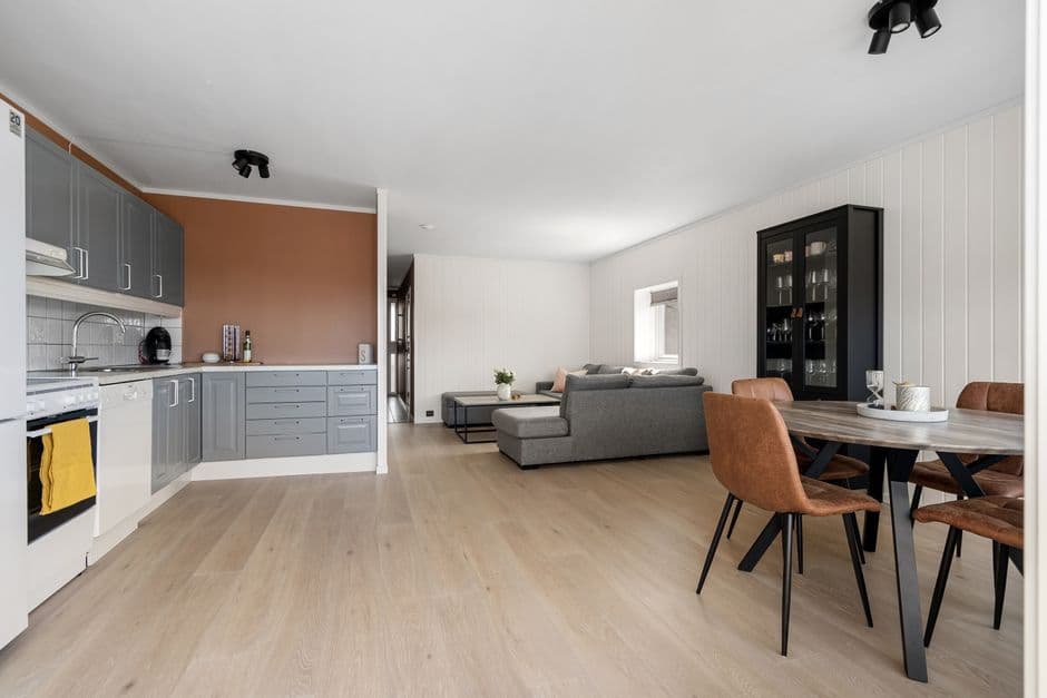 Residence 5E at The Ashford