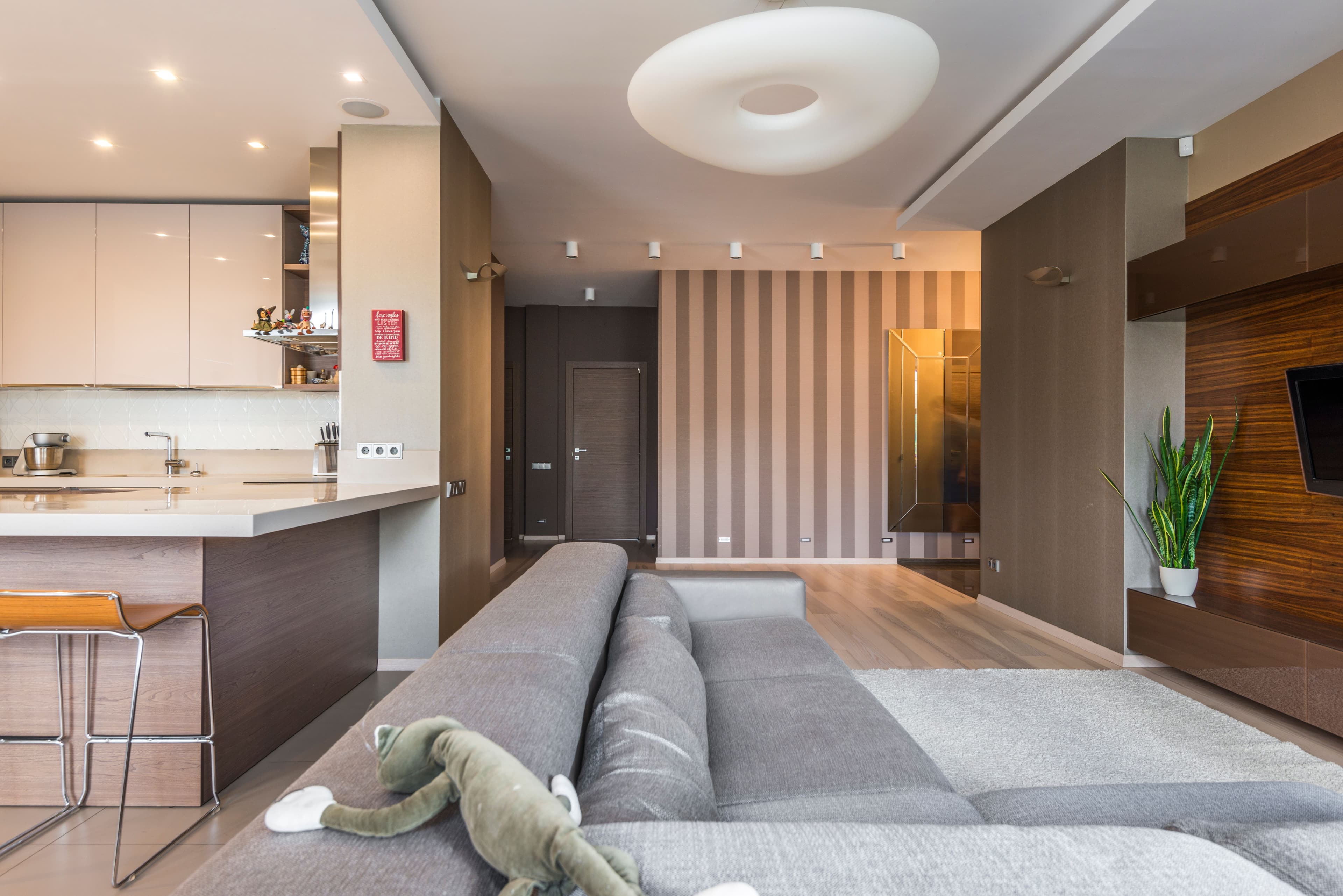 Residence 12C at The Bellamy, photo 2